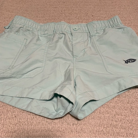 6 pairs of AFTCO women’s shorts - Picture 3 of 8